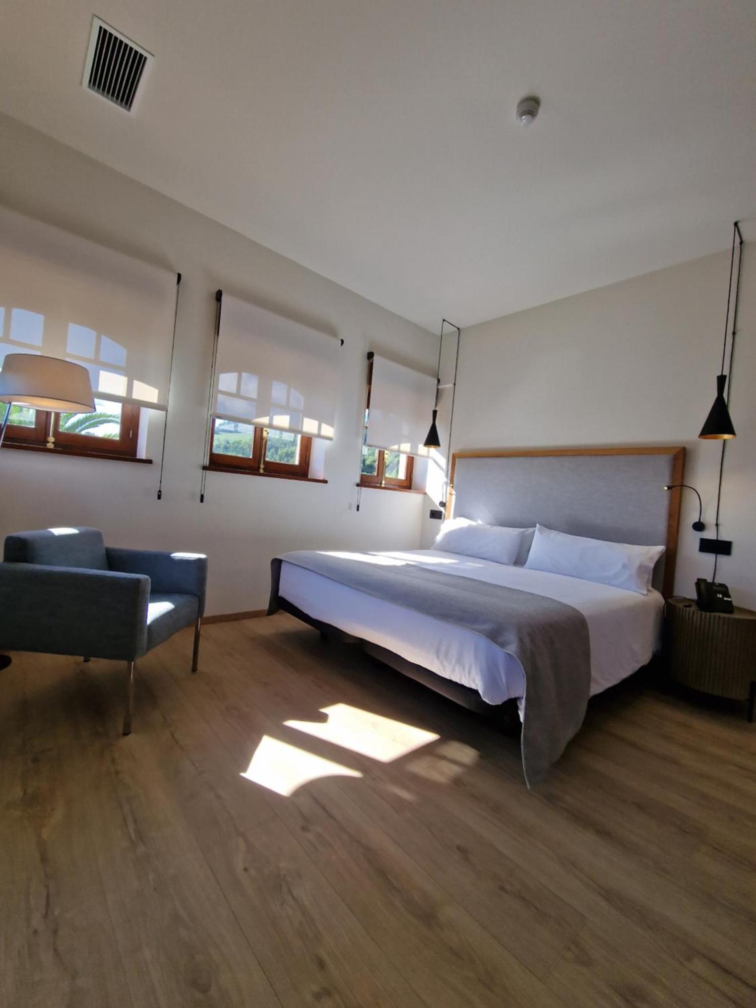 Hotel El Rosal De กูดีเยโร ภายนอก รูปภาพ